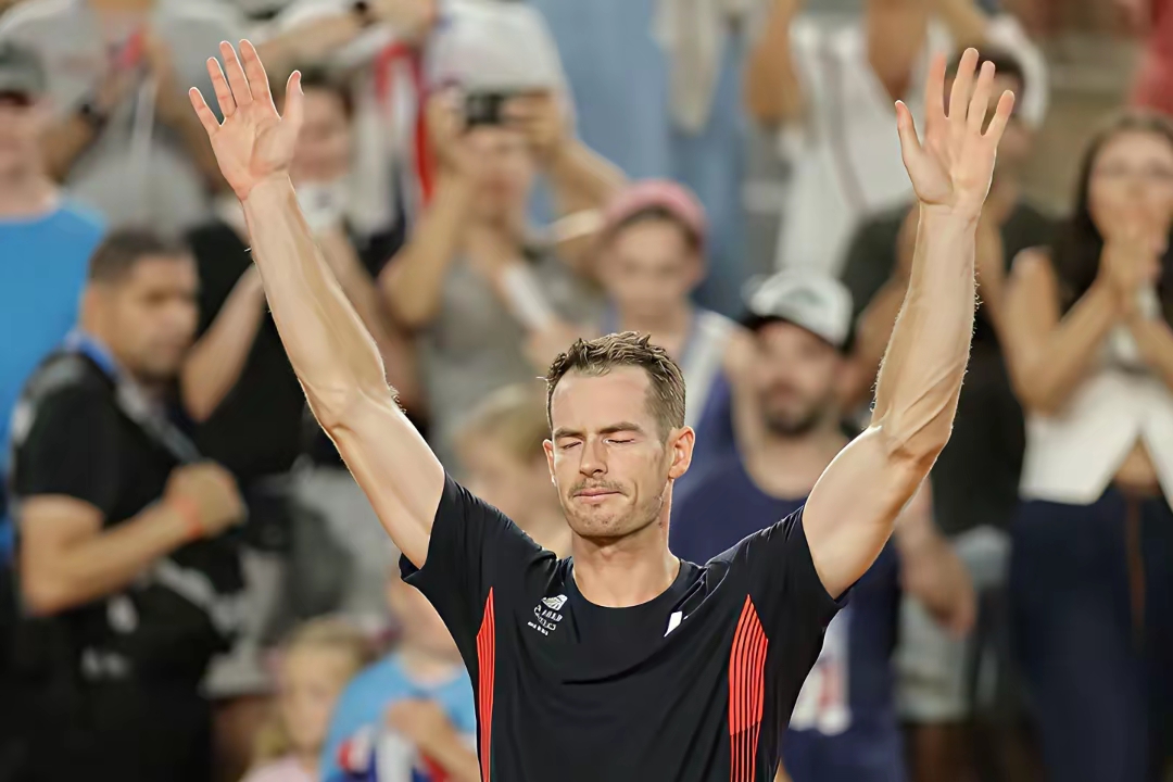 ATP总决赛碾压拉沃尔杯，穆雷惊艳四座