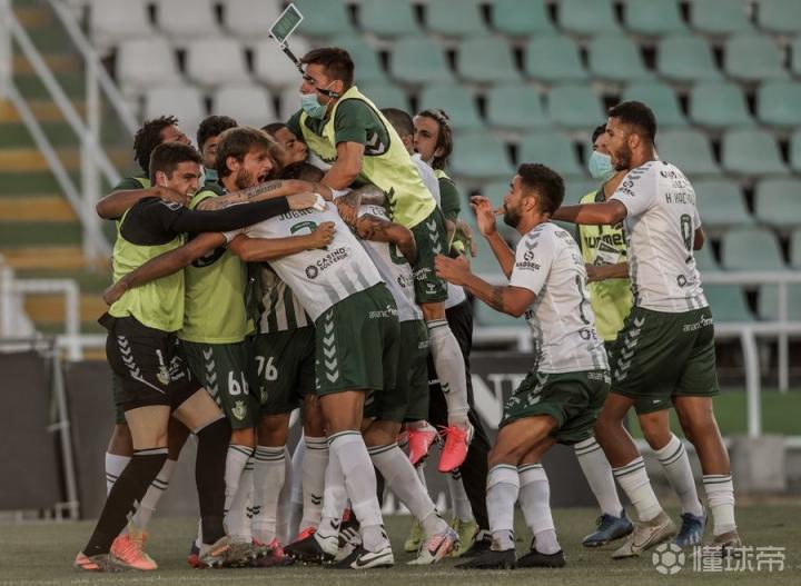 韩国队鏖战葡萄牙队，波尔状态火热