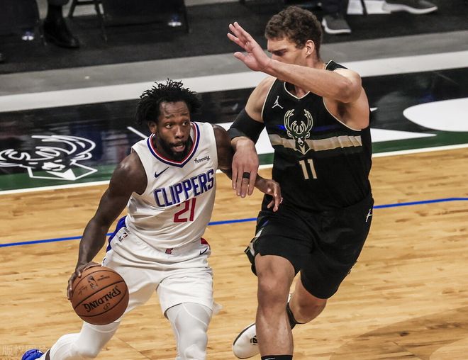 四川队险胜江苏队，字母哥刷新纪录