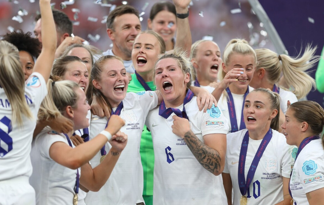 英格兰队绝杀中国队，波尔关键制胜