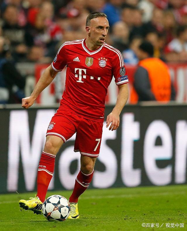 开云体育-拜仁慕尼黑客场压哨绝杀，高居积分榜首