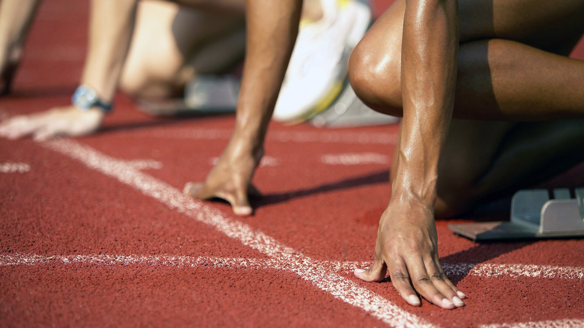 拉亚攻防两端统治，阿尔及利亚强行终结巴西—一场颠覆足坛格局的战术革命