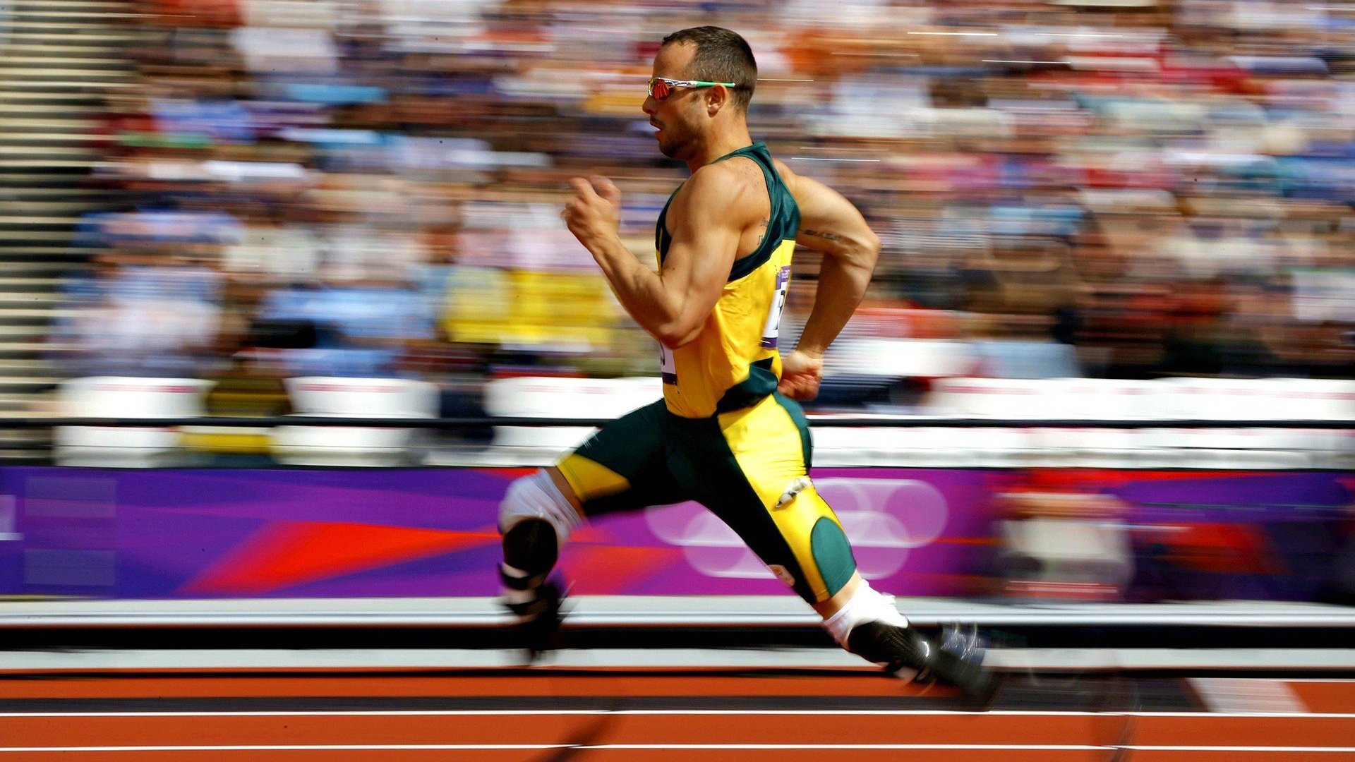 从奥斯梅恩爆发到澳大利亚打穿喀麦隆，个体英雄与团队韧性的双重启示