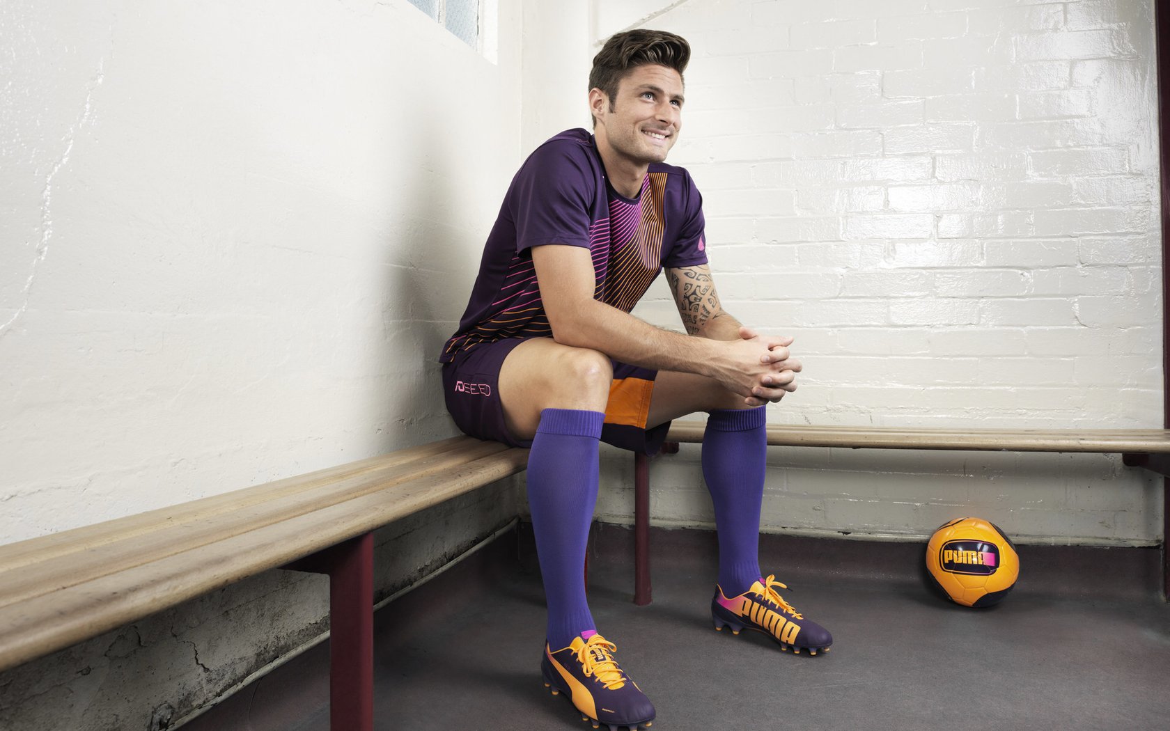 战术碾压与个人英雄主义，德国如何以连续得分彻底击穿伊朗防线